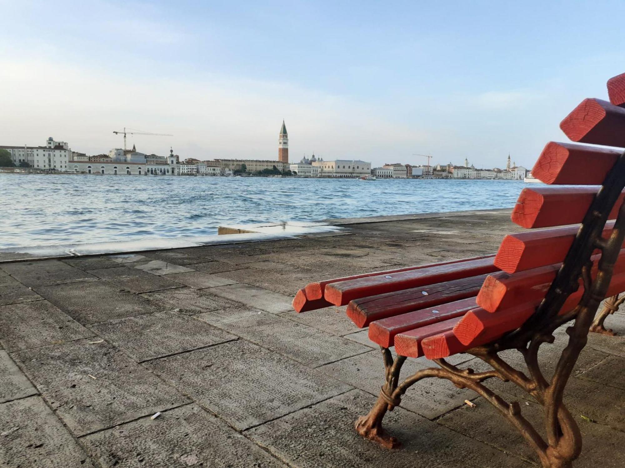 3 Windows On St Mark - Waterfront Apartment * Venice