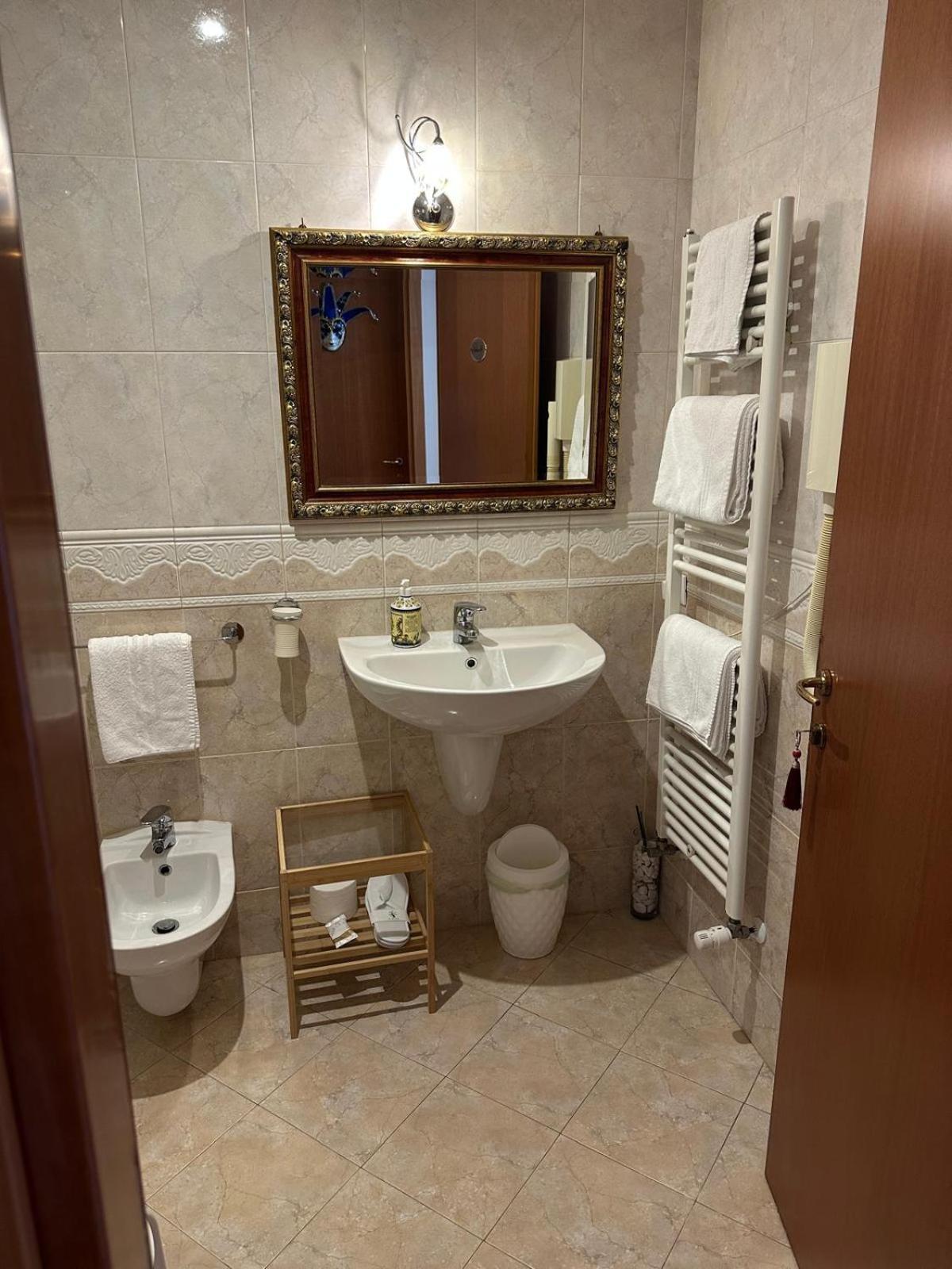 Dimora Al Doge Beato Vista Canale Bed & Breakfast 2*