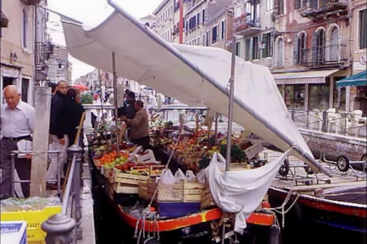 Biennale Da Irma * Venice