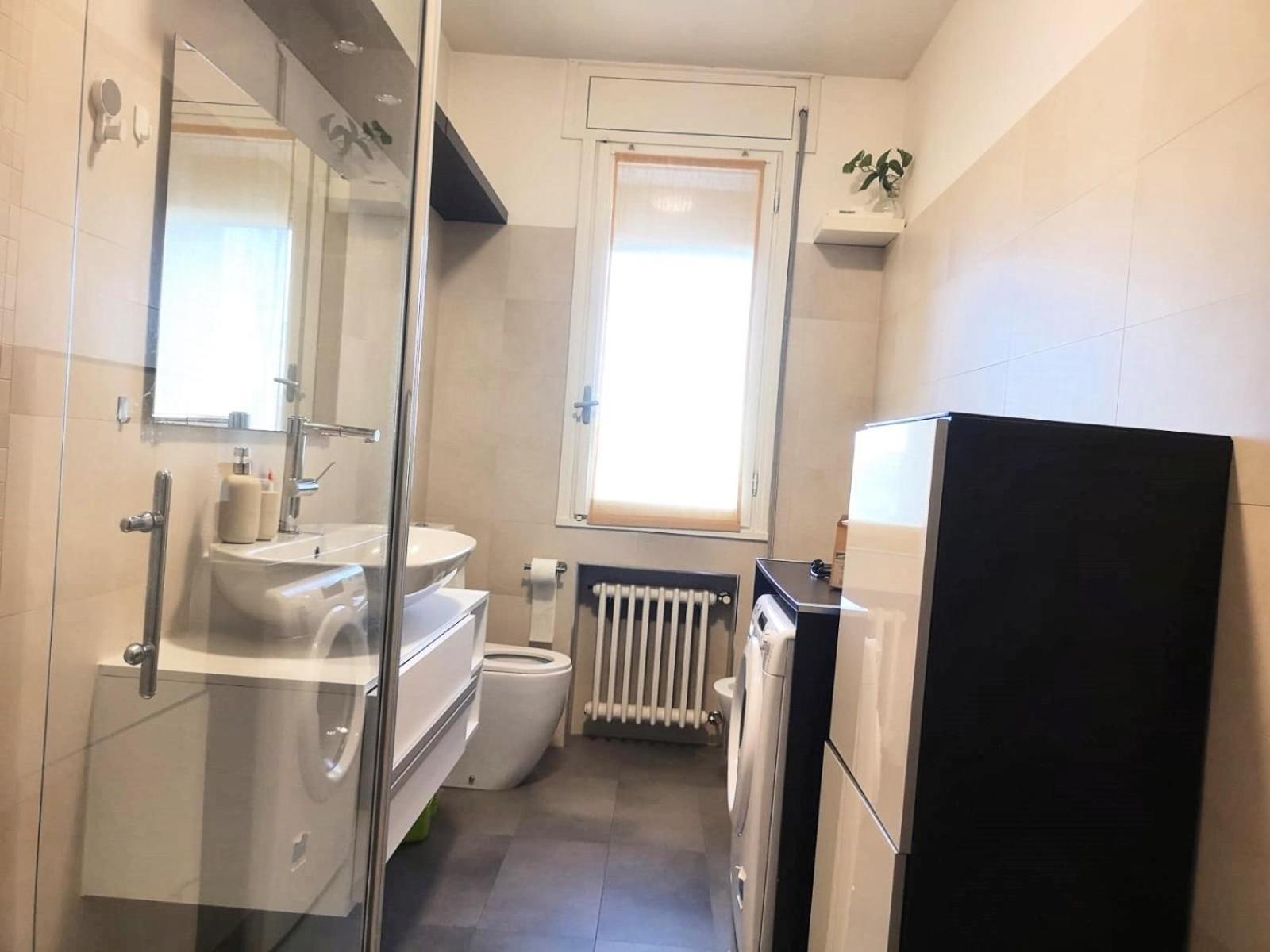 Quietnest Station Flat 86sqm 100m To Bus Station 300m To Train Station Apartment Venice