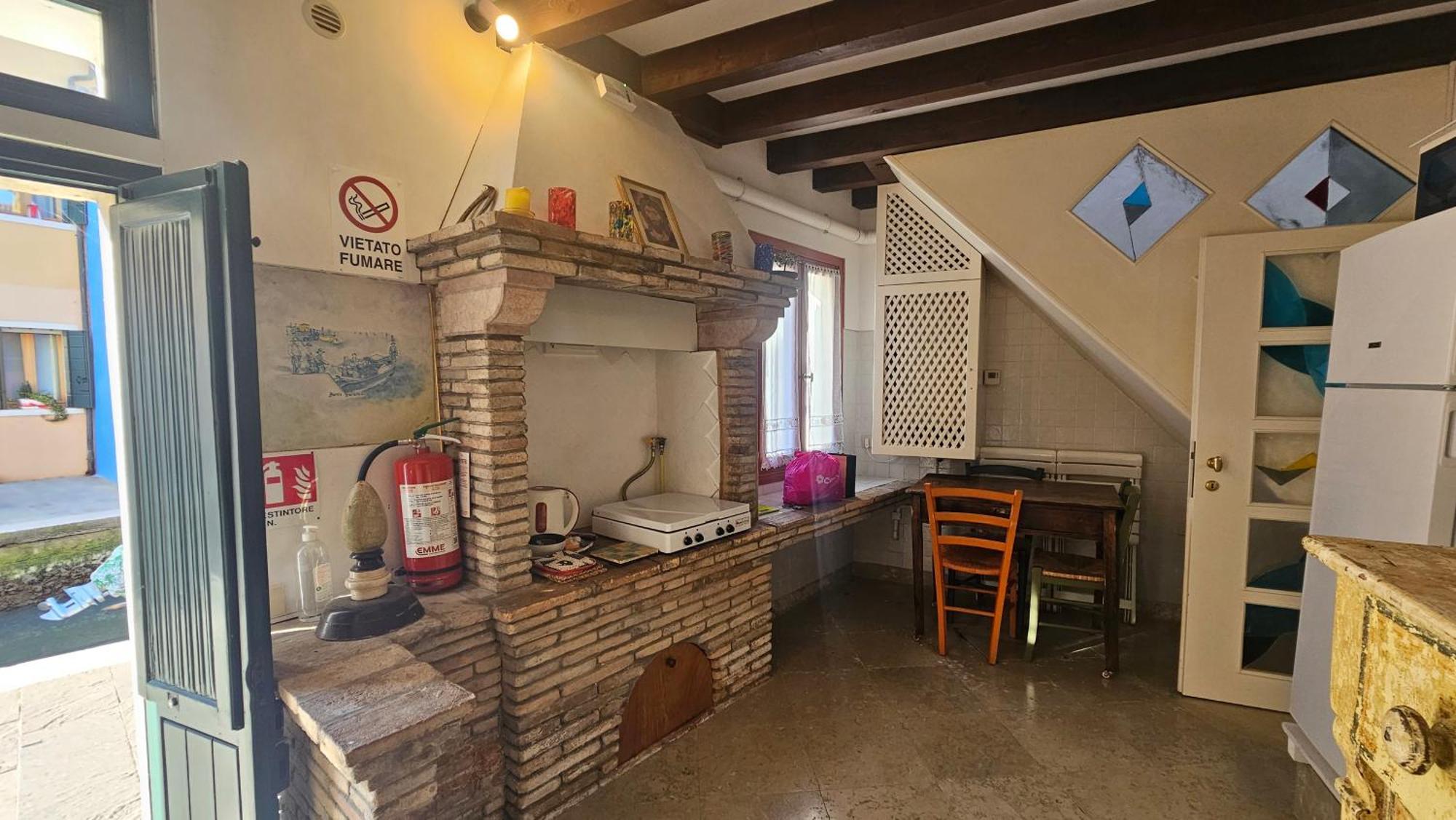 Casa Yellow Corner Burano *