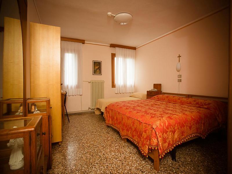 Casa Caburlotto Holiday home *