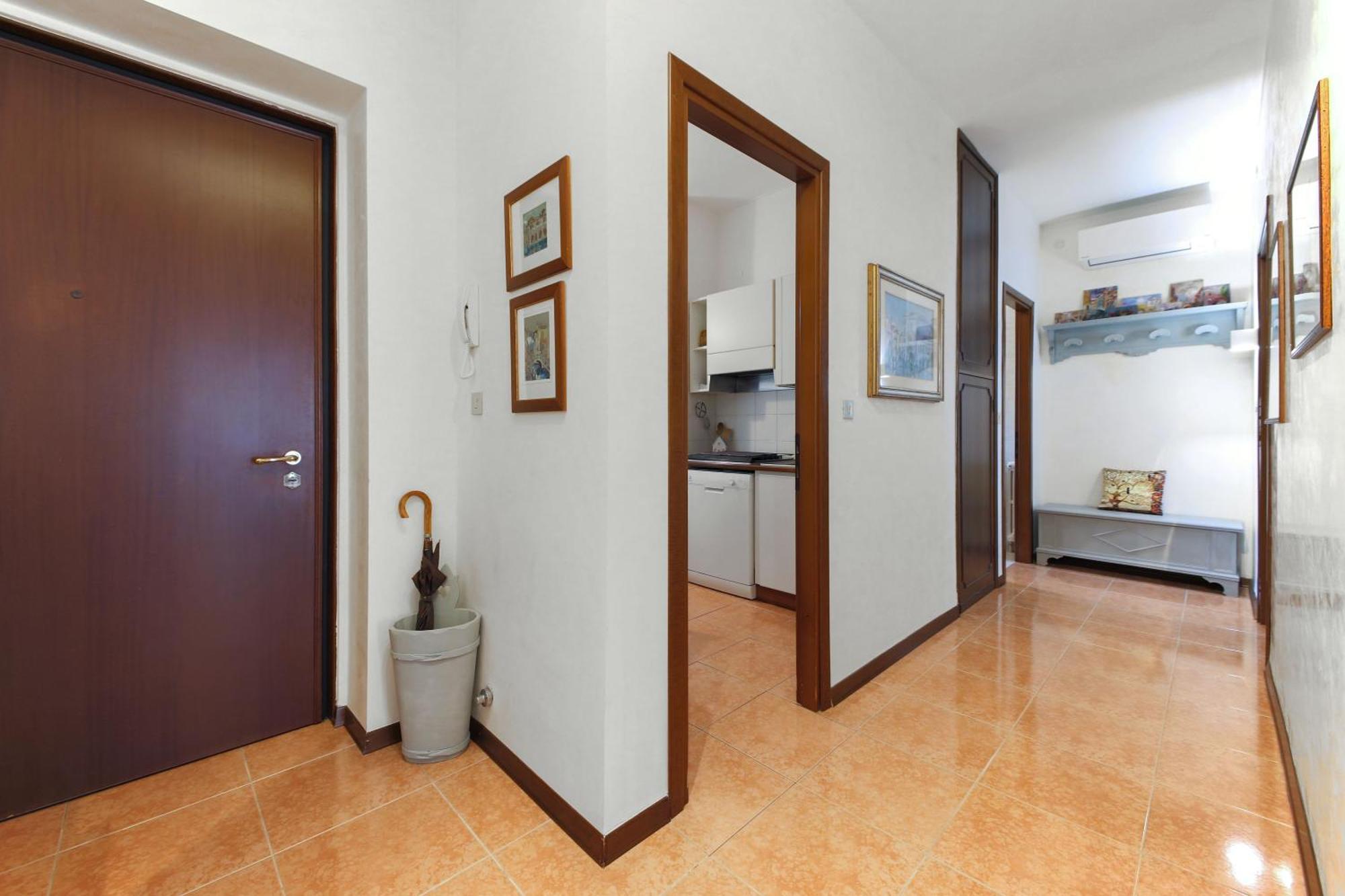 Private Parking - Family - 15 Min To