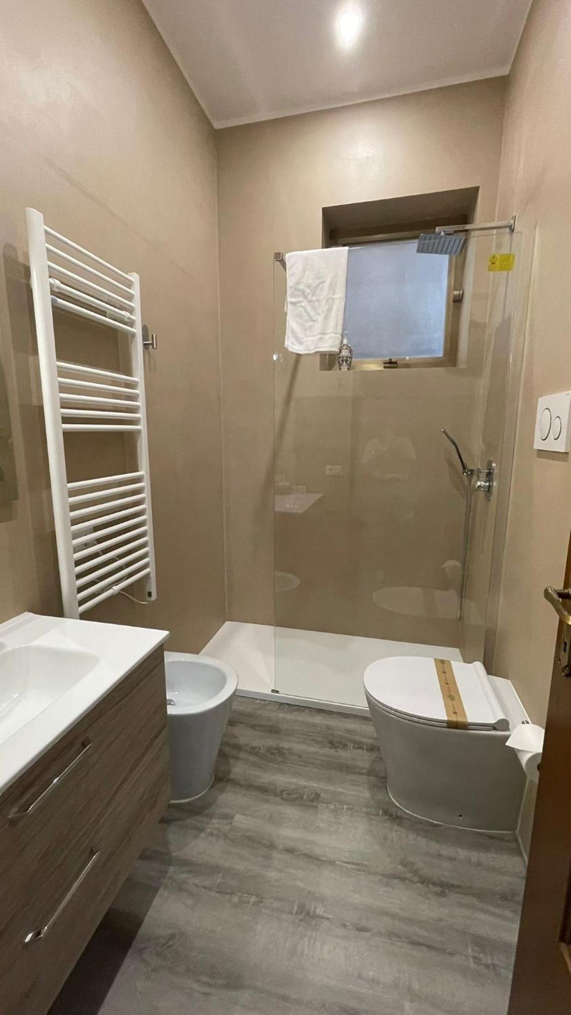 Residenza Stardust With Canal View * Veneza