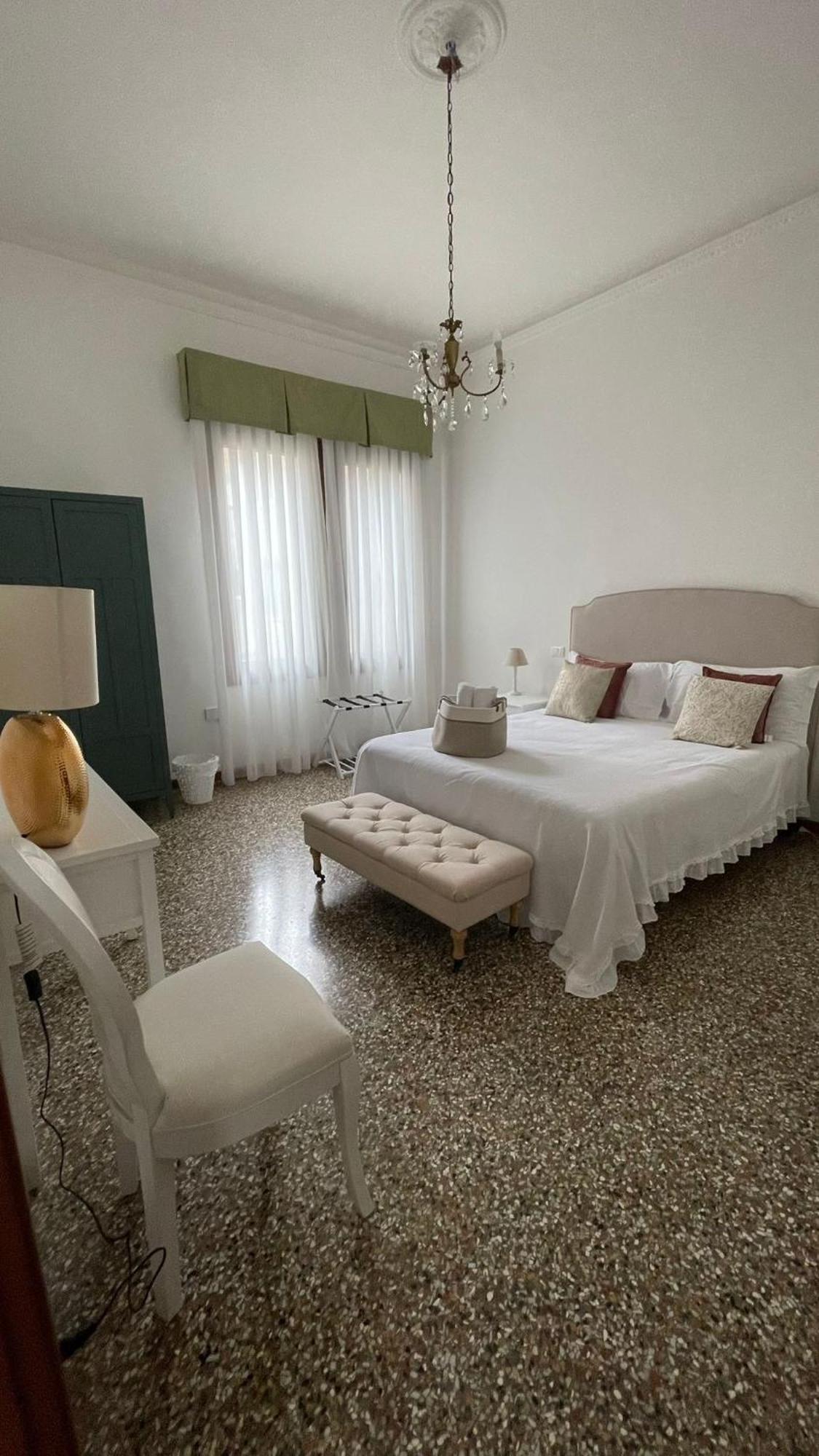 Residenza Stardust With Canal View Apartment *