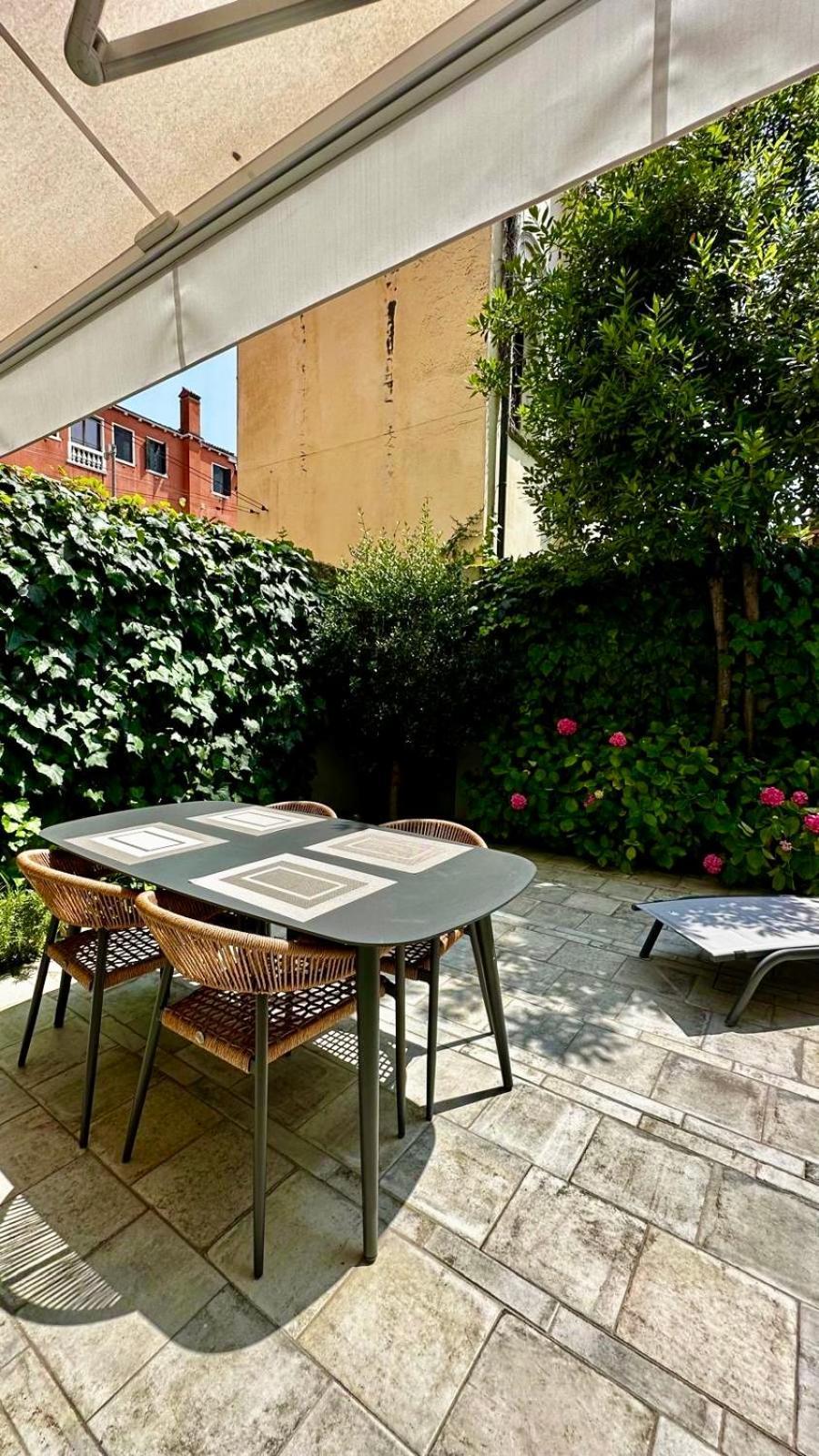 Apartamento Wow Garden In The Heart Of *