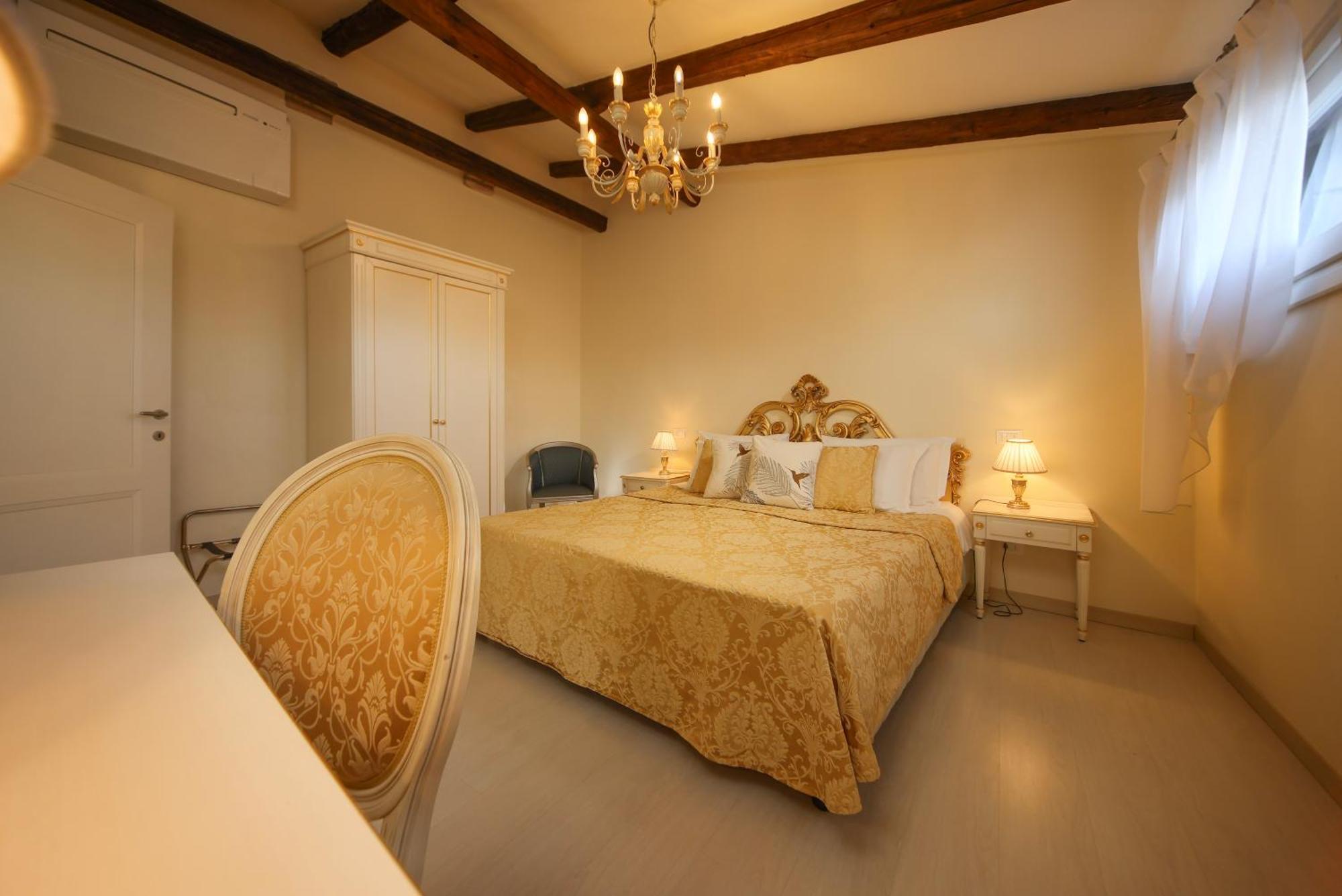 House 5286 Venice