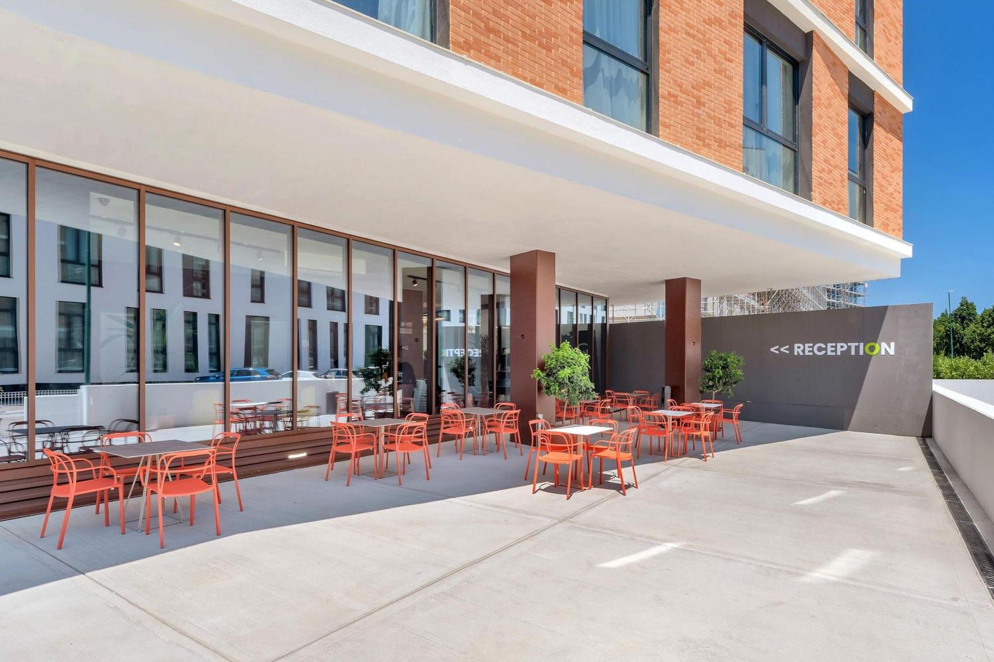 Hotel Laguna