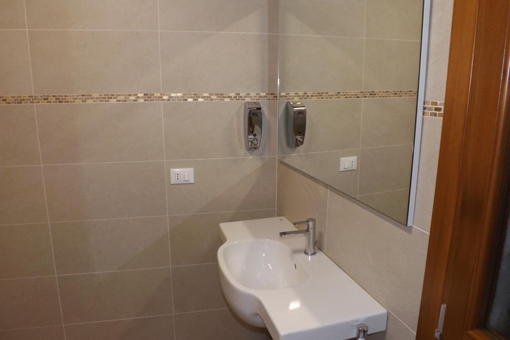 House Apartment *