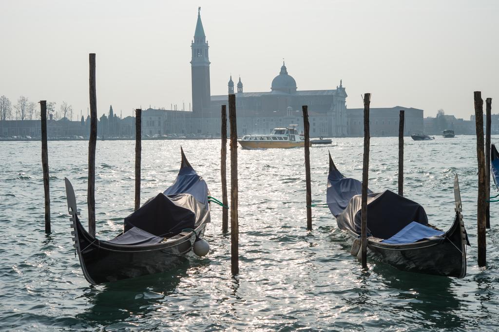 Giudecca Molino Stucky Apartment Venice