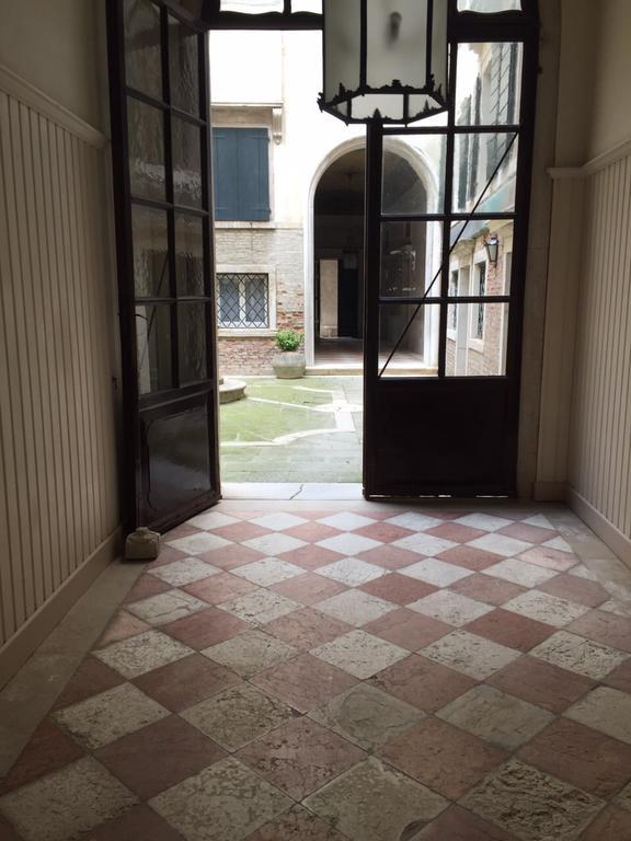 Palazzo Smith Valmarana Apartment