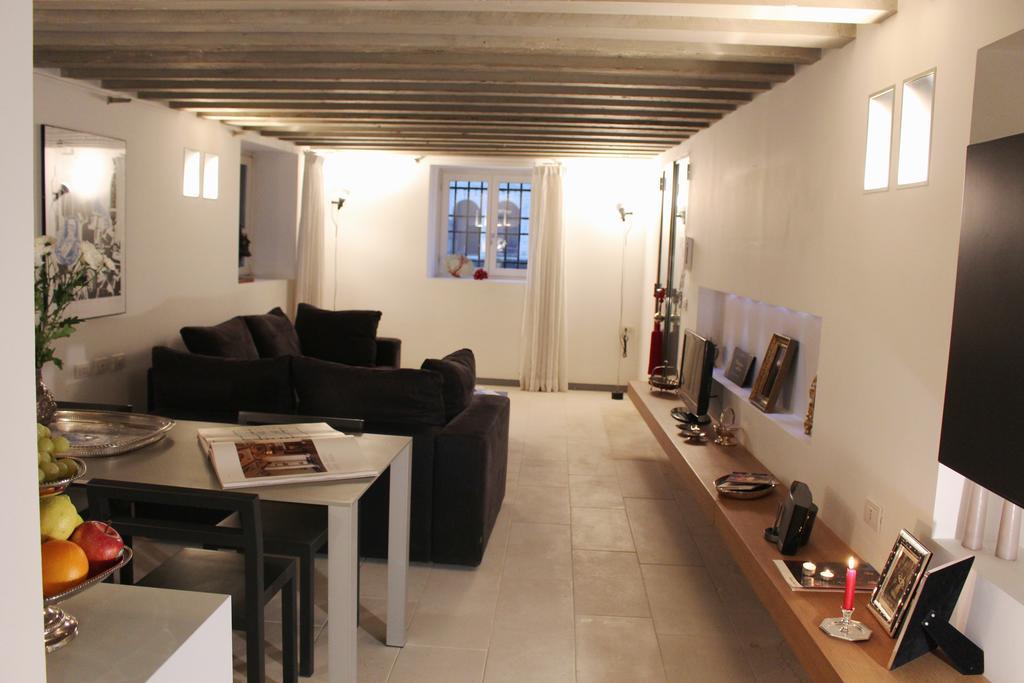 Apartment Palazzo Smith Valmarana *