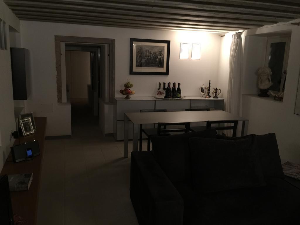 Apartment Palazzo Smith Valmarana *