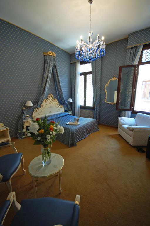 Hotel Torino 3*