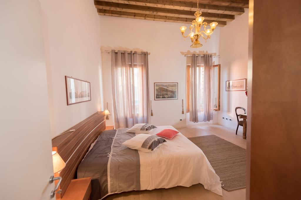 Maria 3536 Bed & Breakfast