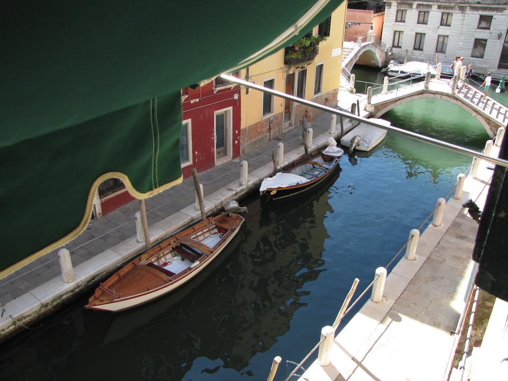 Bed & Breakfast Ca' San Trovaso - 6 Venezia