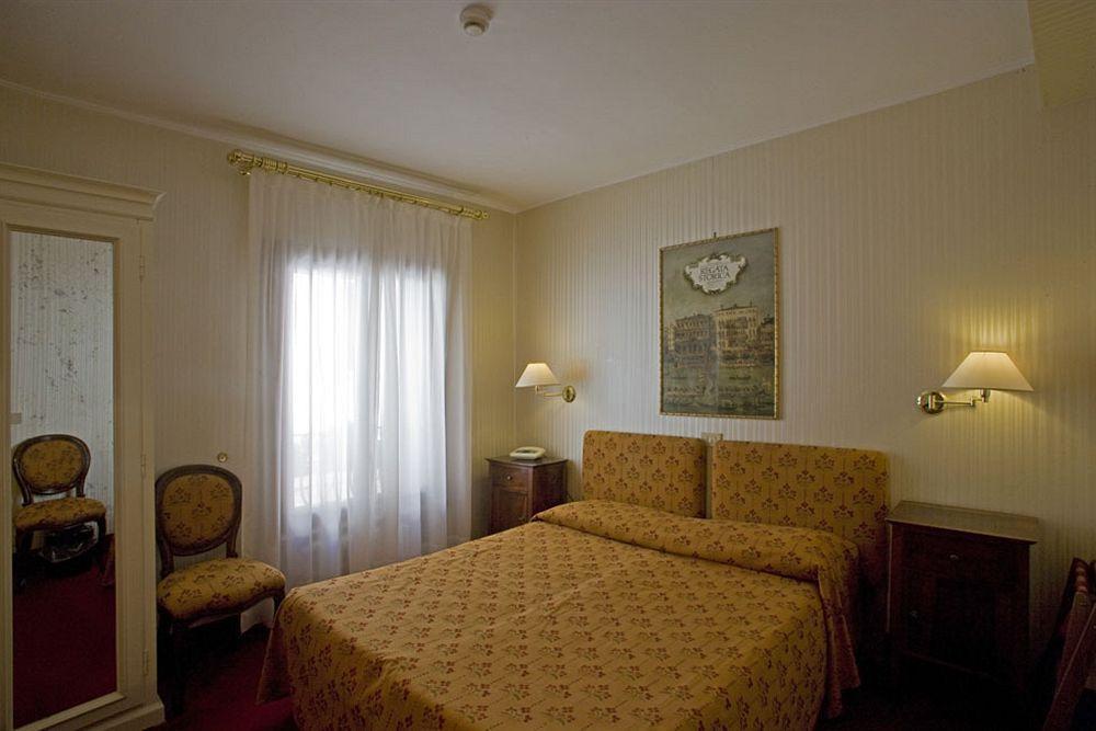 Agli Alboretti 3*