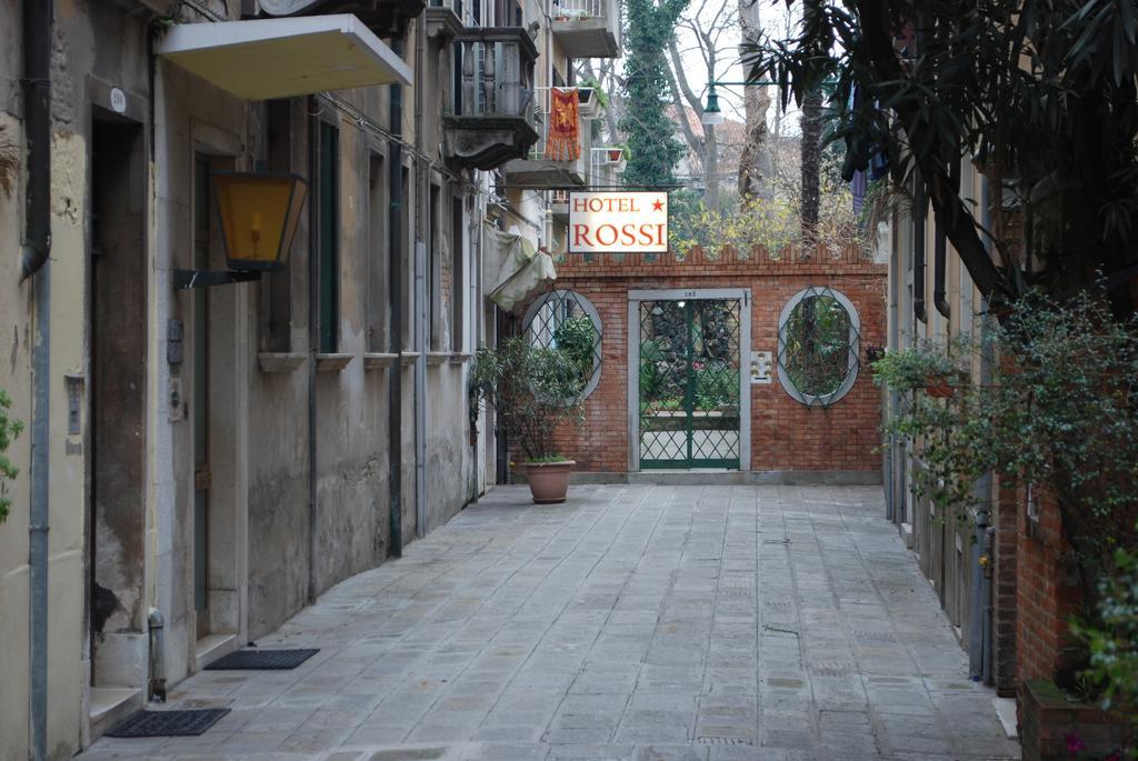 Rossi * Venice