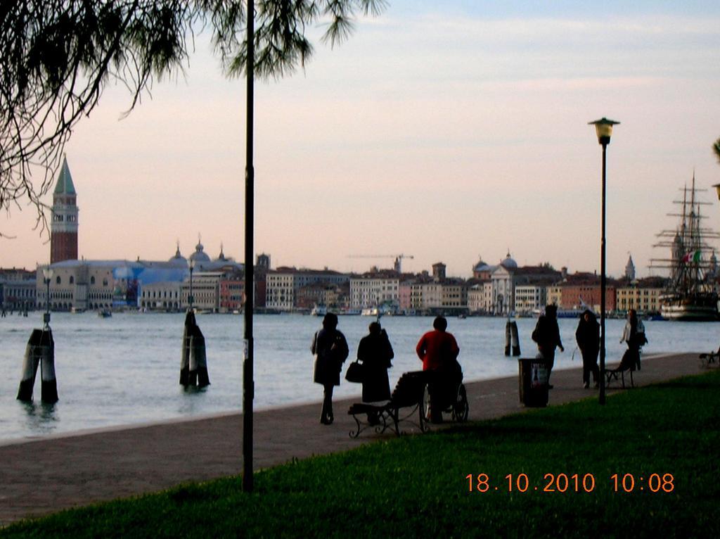 Biennale * Veneza