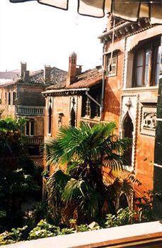 Ca' Della Corte