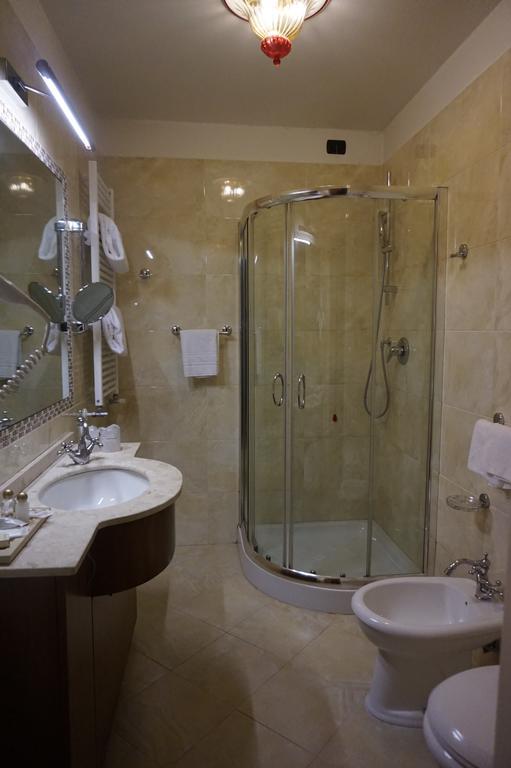 Pesaro Palace 4*