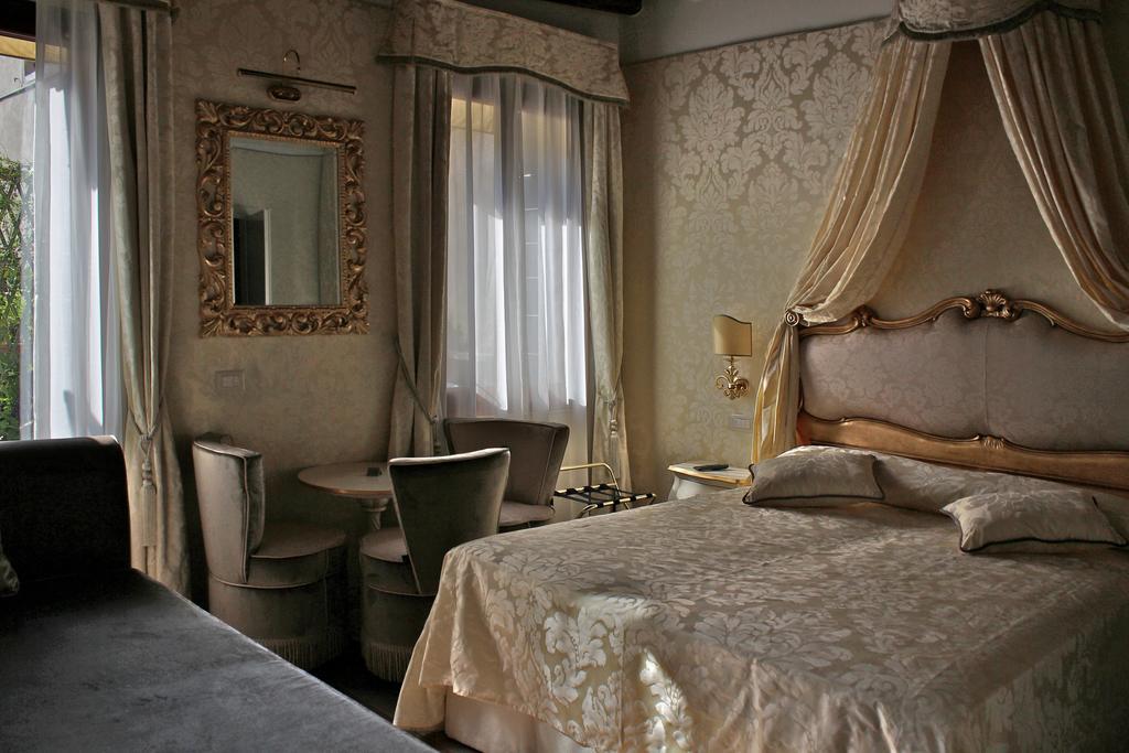 Bed & Breakfast Patatina Venice