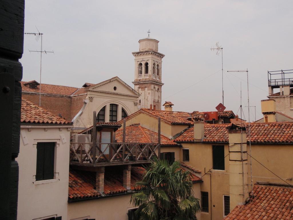 Ca' Di Rose Bed & Breakfast Venice
