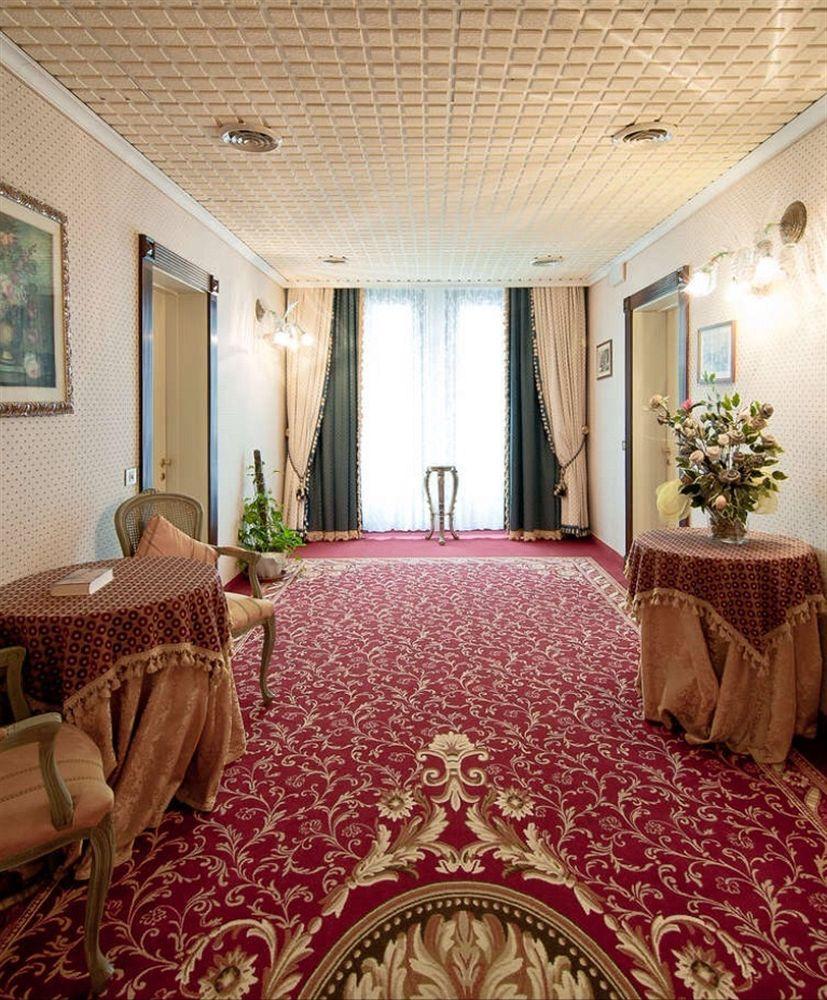 Violino D'oro Hotel