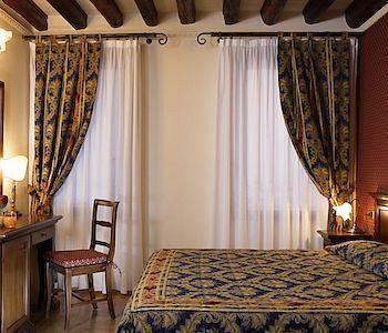 Violino D'oro 5* Venice