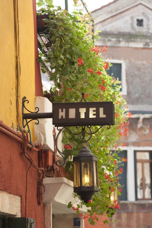 Hotel Dalla Mora *