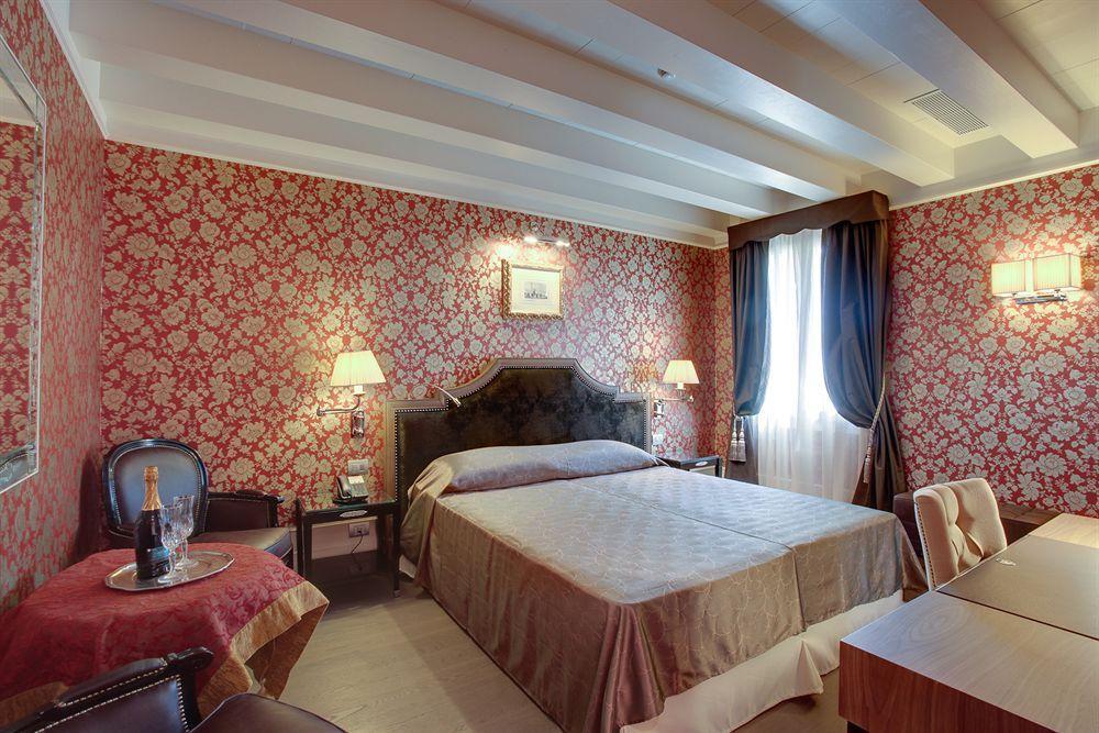 Moresco 4* Venice