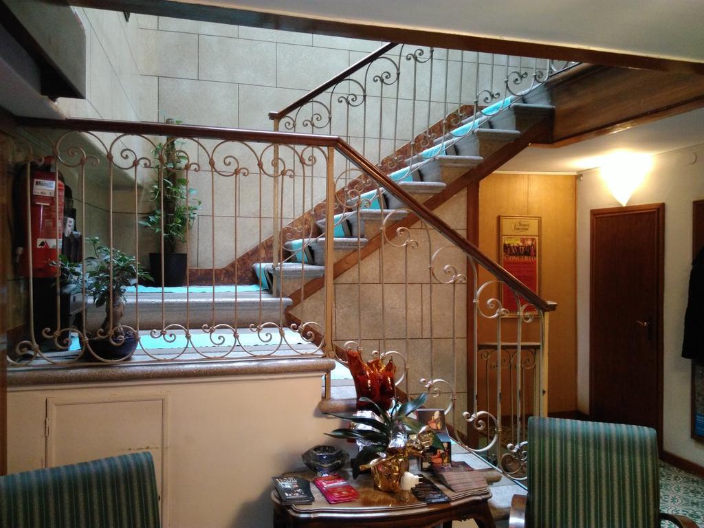 Al Gobbo Hotel *