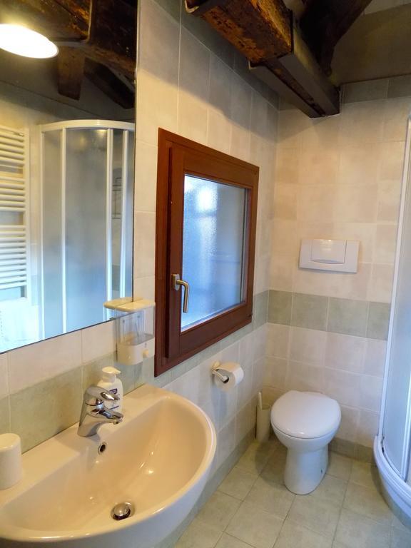 San Trovaso Apartment *