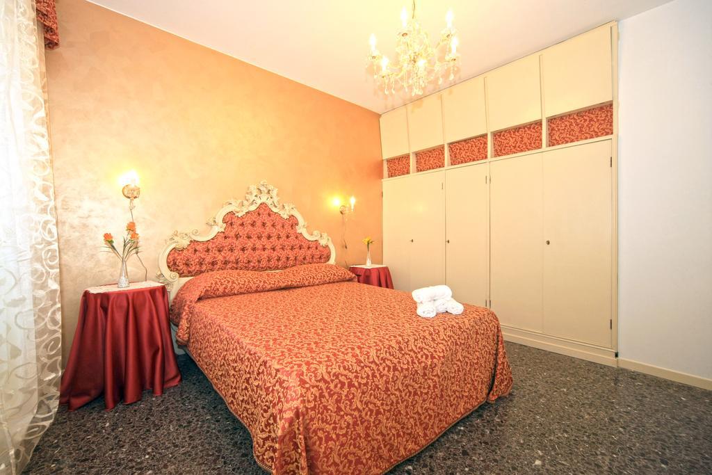 Rialto Dream Venice