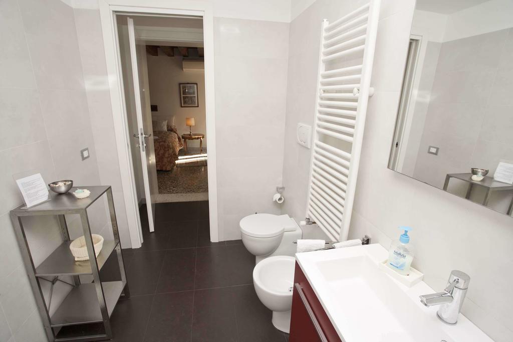 Ca Dell'ambasciatore Apartment Venice