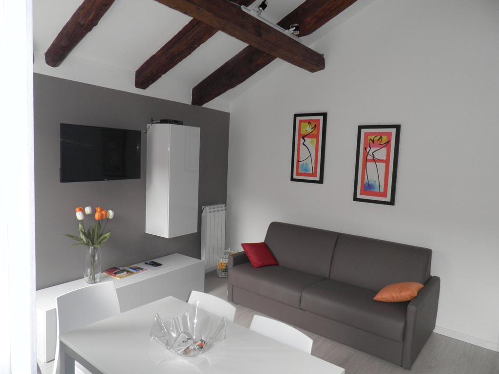 Attico Biennale Nuovissimo Apartment *