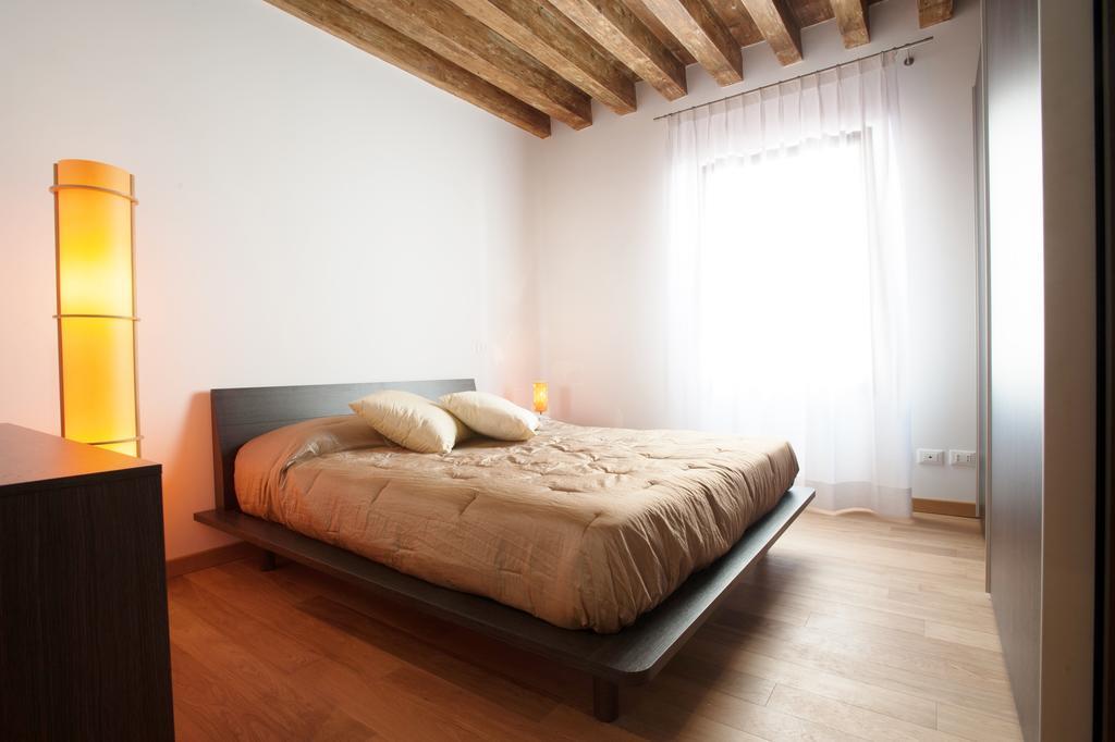 The Lion's House Apt2 Apartamento Veneza
