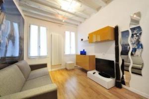 Elegance Apartment *