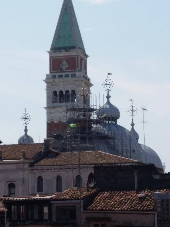 Elegant Terrace Near Piazza San Marco Last Floor No Lift Apartment Venice