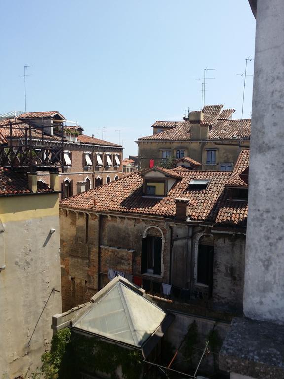 Elegant Terrace Near Piazza San Marco Last Floor No Lift Venice