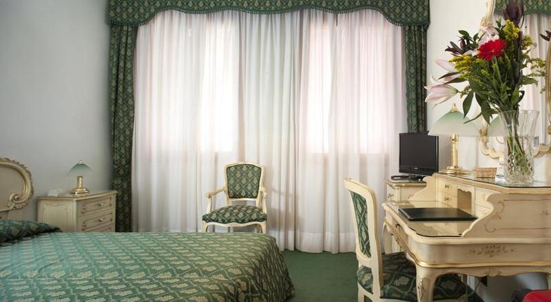 Commercio&pellegrino Hotel 3*
