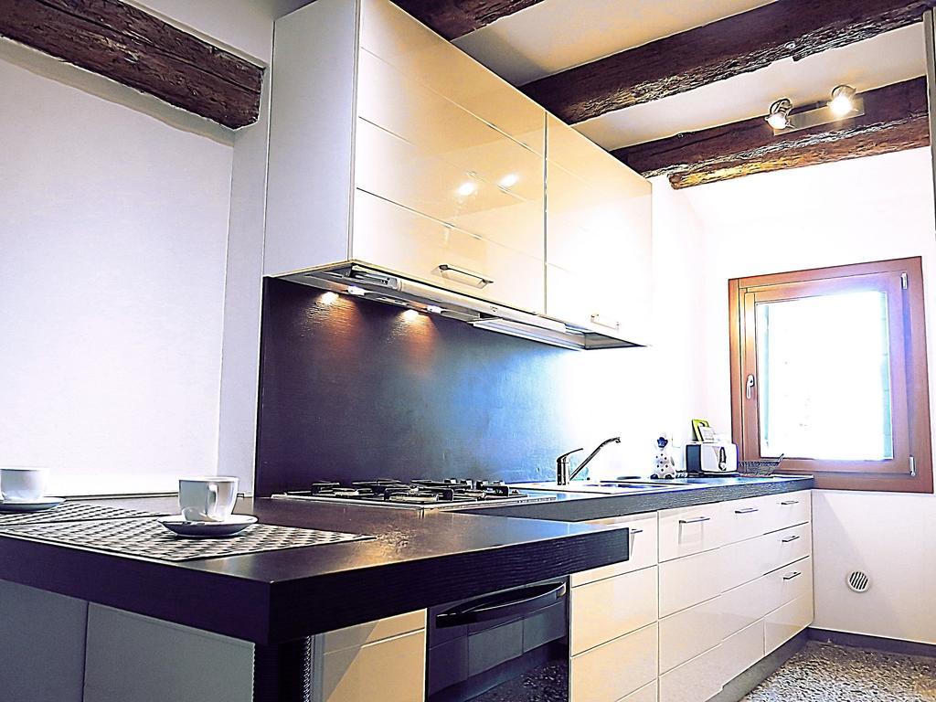 Apartment Gallery *