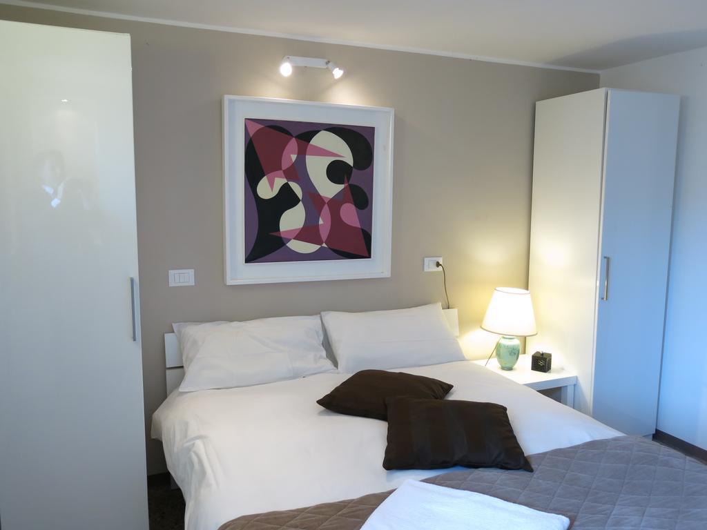 Apartment Gallery *
