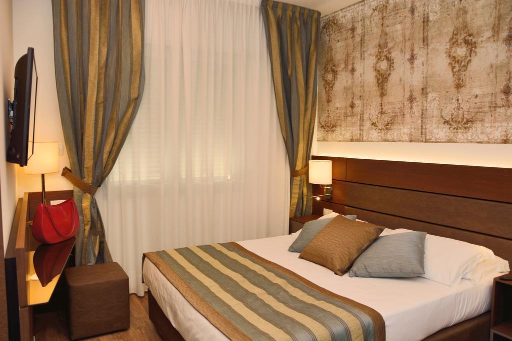 Hotel Lh Sirio