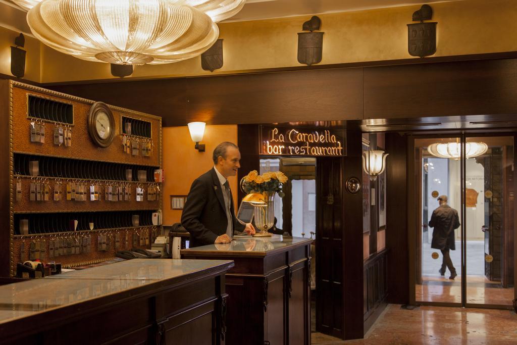 Hotel Saturnia & International