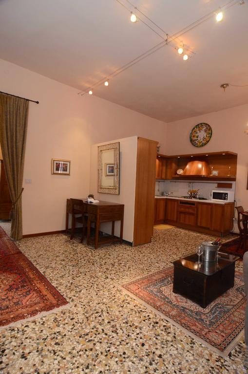 Apartment Calle Dei Botteri