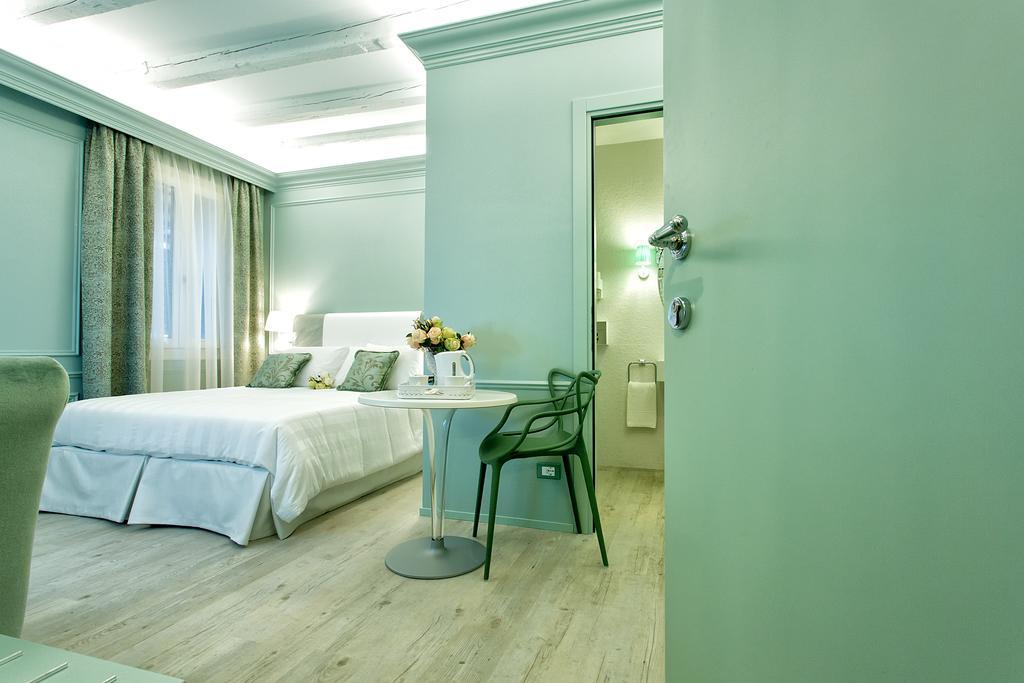 Bed & Breakfast Aquamare, Boutique