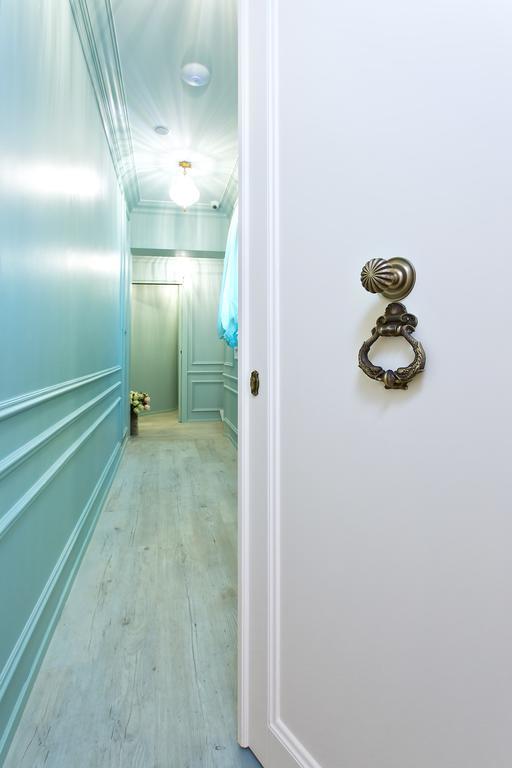 Aquamare, Boutique