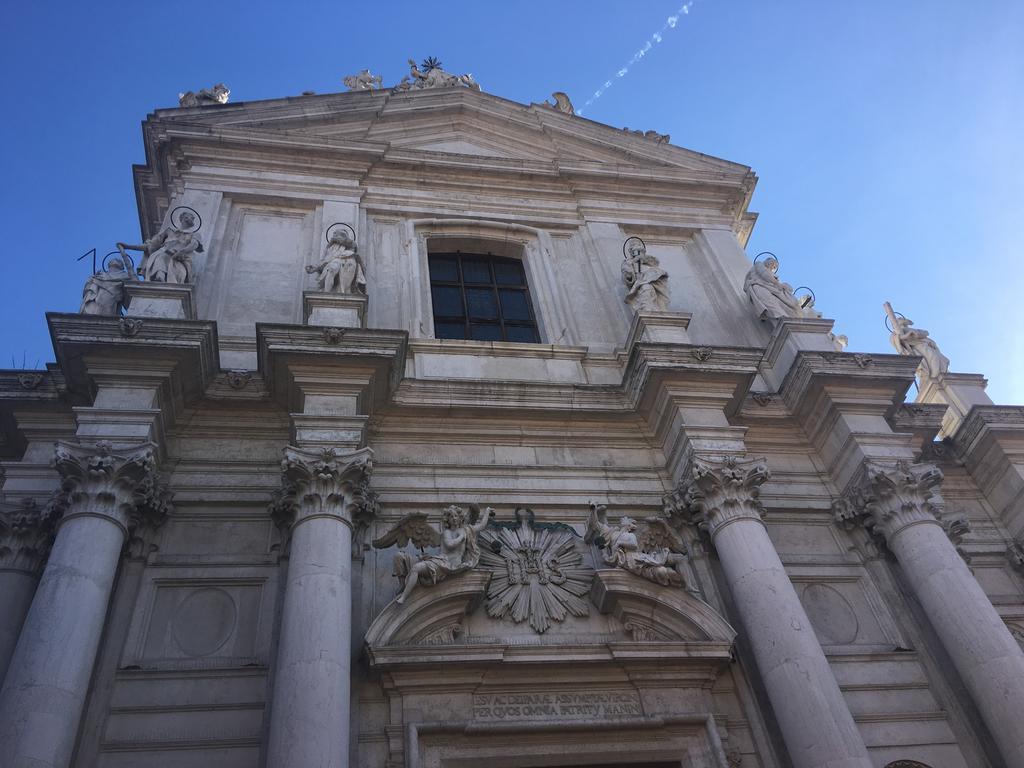 Stella Venice