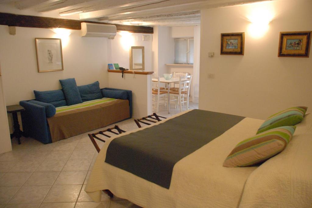 Corte 1321 Bed & Breakfast